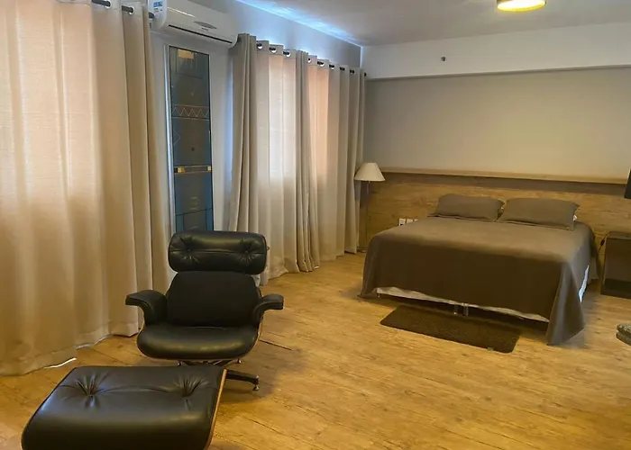 Saint James Palace Hotel